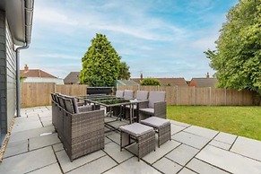 Host Stay Crimond House