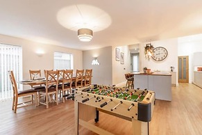 Host Stay Crimond House