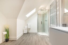 Host Stay Crimond House