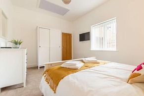 Host Stay Crimond House