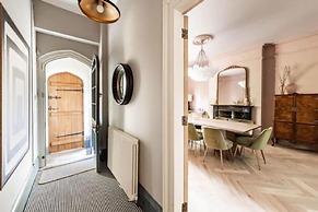 Host Stay Bressingham Lodge