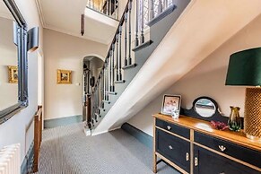 Host Stay Bressingham Lodge