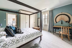 Host Stay Bressingham Lodge