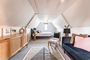 Host Stay Bressingham Lodge