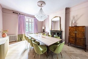 Host Stay Bressingham Lodge