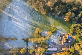 Host Stay Bressingham Lodge