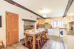 Host Stay 2 Ruscon Cottage