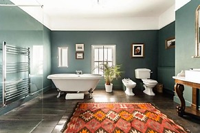 Host Stay Wellington House