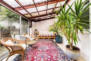 Host Stay Wellington House