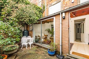 Host Stay Wellington House