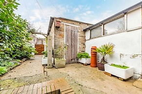 Host Stay Wellington House