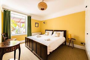 Host Stay Wellington House