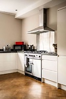 Host Stay Wellington House