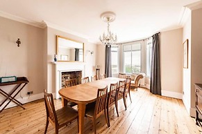 Host Stay Wellington House