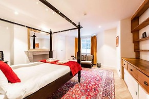 Host Stay Wellington House