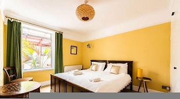 Host Stay Wellington House