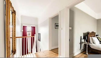 Host Stay Wellington House