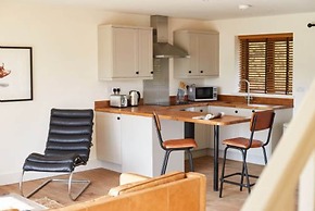 Host Stay Number Two Piglets