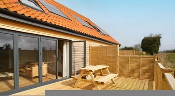 Host Stay Number Five Piglets