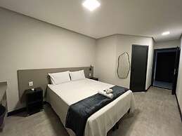 Escarpas Styles Hotel