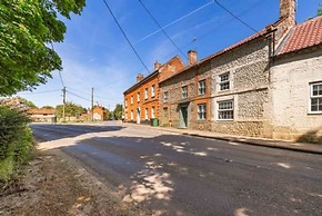 Host Stay The Old Post Office in Docking