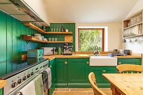 Host Stay The Old Post Office in Docking