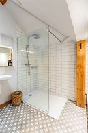 Host Stay The Old Church Hall