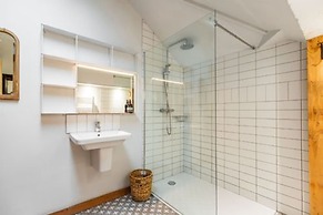 Host Stay The Old Church Hall