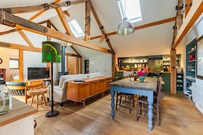 Host Stay The Old Church Hall