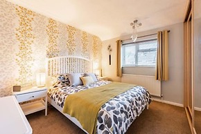 Host Stay Maple House