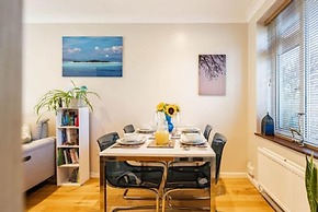 Host Stay Maple House