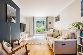 Host Stay Maple House