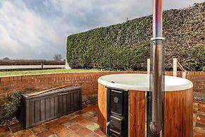 Host Stay Riverside Cottage