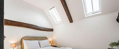 Host Stay Fender Cottage