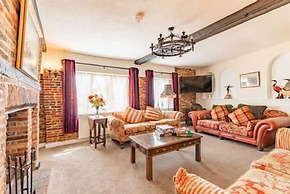 Host Stay Dragons Rest