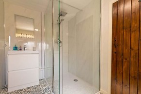 Host Stay Pilgrims Rest