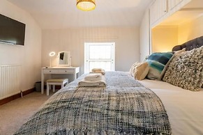 Host Stay Pilgrims Rest