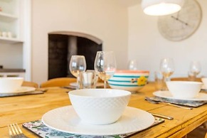 Host Stay Pilgrims Rest