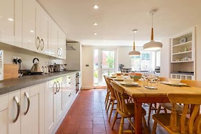 Host Stay Pilgrims Rest