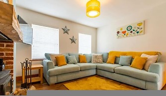 Host Stay Pilgrims Rest