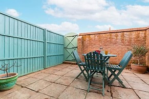 Host Stay The Courtyard