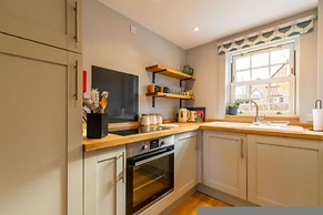 Host Stay The Courtyard