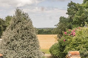 Host Stay Sandpipers