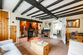 Host Stay Sandpipers