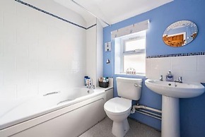 Host Stay Sandpipers