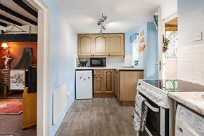 Host Stay Sandpipers