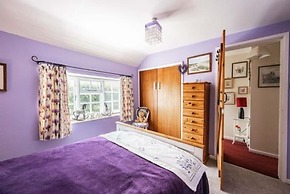 Host Stay Sandpipers