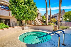 Hollywood Glam Hideaway