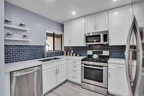 Hollywood Glam Hideaway