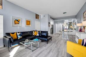 Hollywood Glam Hideaway